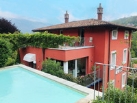 筆者が泊まることになった民宿「カーザ・カントニエラ」。イタリア北部コモにて。