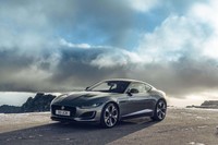 ジャガーFタイプP300ファーストエディション クーペ