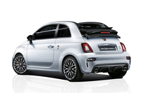 「アバルト595Cツーリズモ」