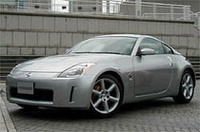 【Movie】日産「フェアレディZ」、スポーツカーならMT！