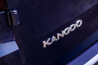 （写真：花村英典）