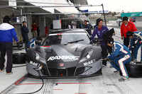 TEAM KUNIMITSUの、No.100 RAYBRIG HSV-010。