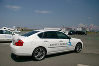 【Movie】日産の先進技術に注目Part.1 セーフティシールドの画像