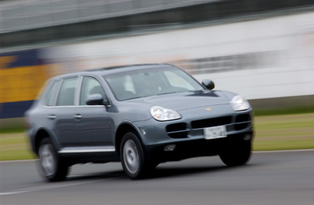 S190907-0116 ポルシェ カイエン S 955 9PA00A 純正 リア ドアパネル 左 側 LH (10) ポルシェ|カイエン|S(955)の中古車