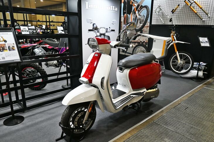 ランブレッタV125スペシャル