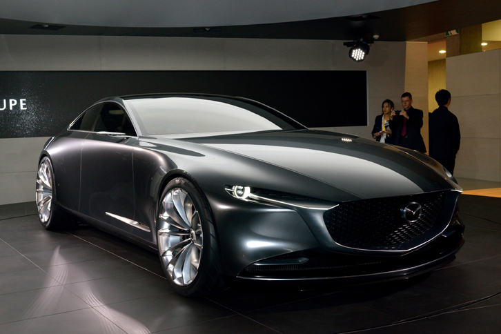 「マツダ・ビジョン クーペ」