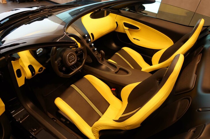 ブガッティW16ミストラル（インテリア）