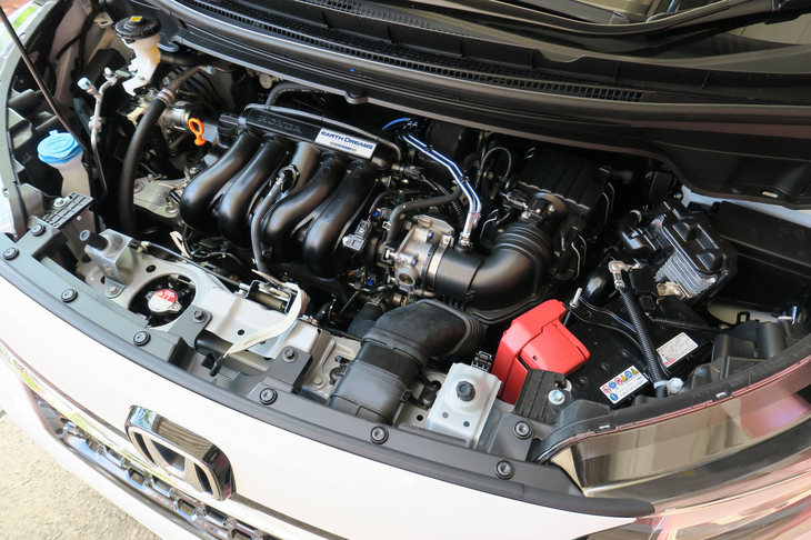 ホンダ・フリードG（FF）（エンジン）