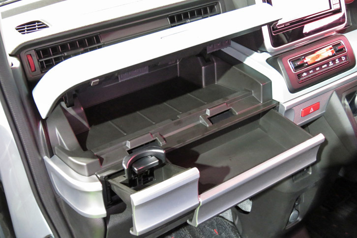 スズキ・スペーシア コンセプト（インテリア）