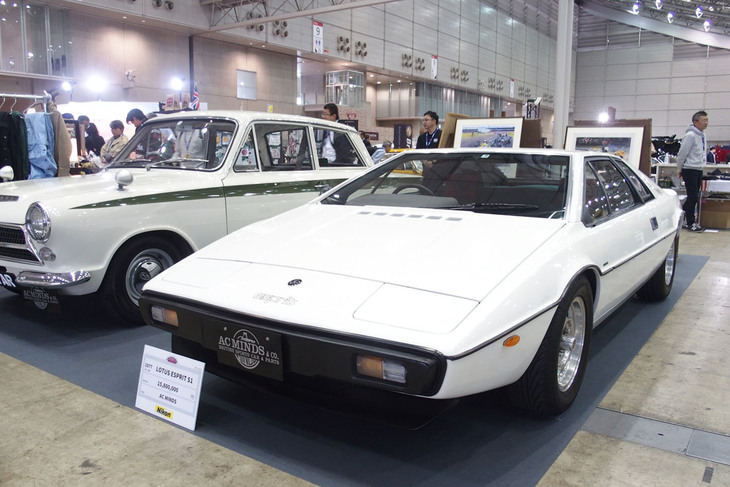 AC MINDSの展示ブース。