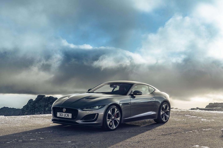 ジャガーFタイプP300ファーストエディション クーペ