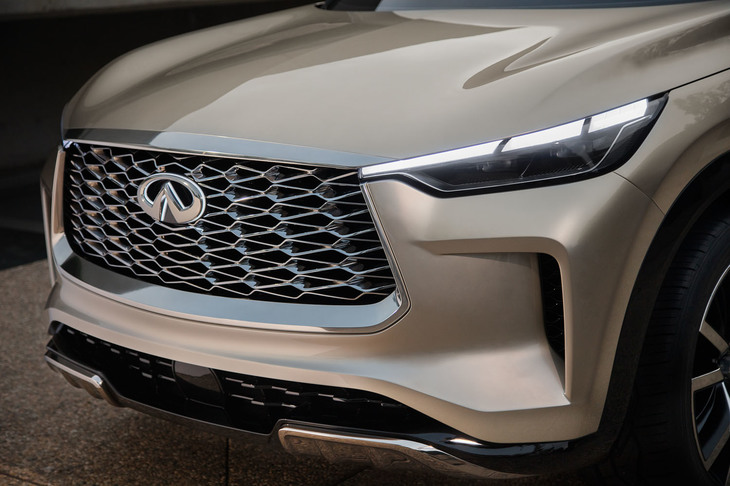 インフィニティQX60モノグラフ（フロントマスク）