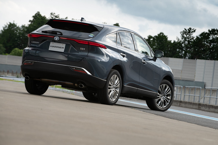 「雅（みやび）」をコンセプトに乗り味をつくり込んだという新型「ハリアー」。日本はもちろん北米などの海外市場にも、積極的に投入されることとなる。