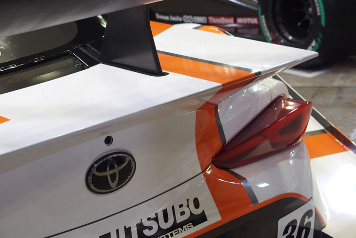 au TOM'S GRスープラ（36号車）