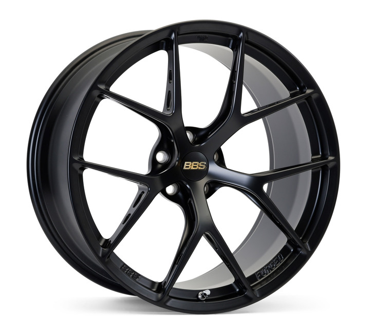 サイズ：19インチ×9.5J、20インチ×10.5J
	価格：30万4920円～33万7590円（予価）
	対応車種：【BMW】M3（G80）／M4（G82）、【ポルシェ】911（992）