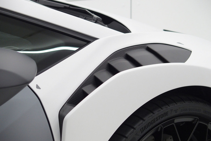 ウラカンSTOタイムチェイサー_111100（フロントフェンダー）