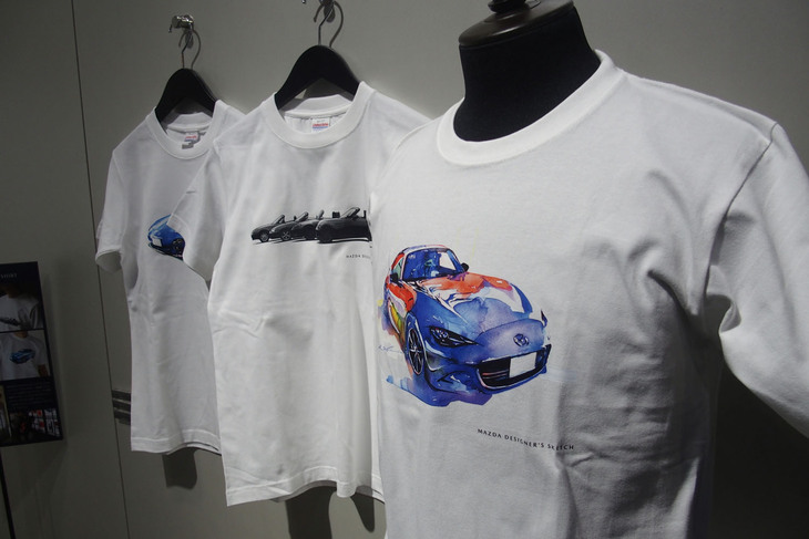 マツダブースで販売されたアクセサリー。