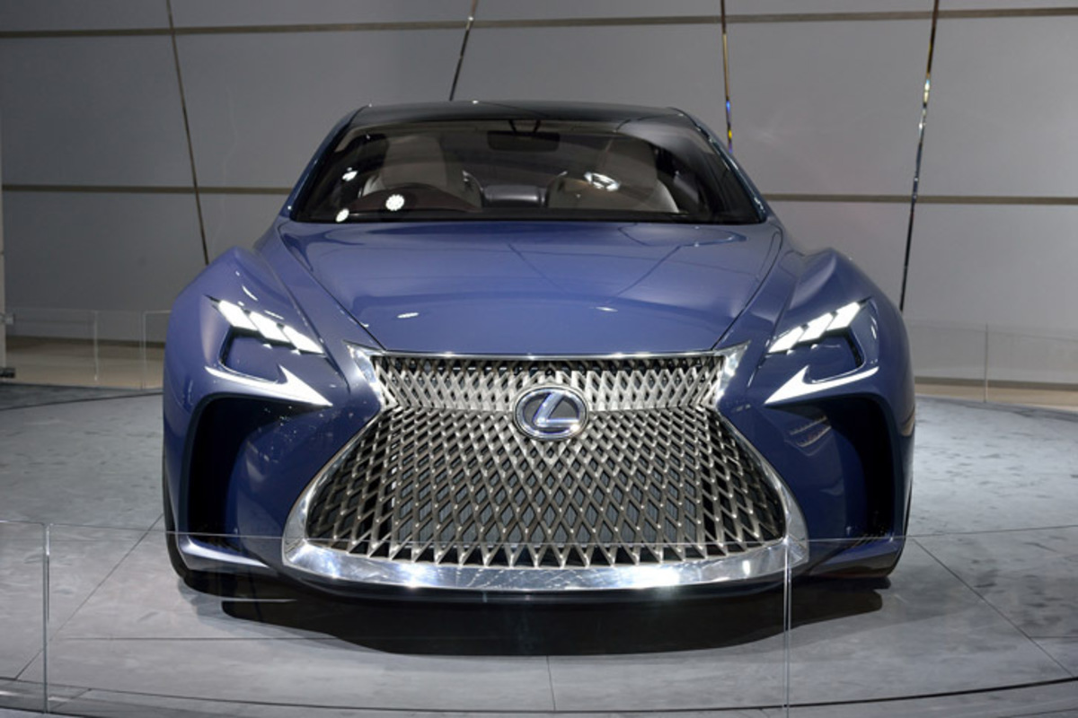 レクサスlf Fc 外観の美しさにシビレました ニュース Webcg