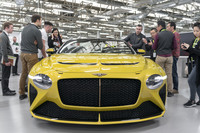 2020年のジュネーブモーターショーでワールドプレミアされる予定だった限定車「バカラル」が、本社工場に置かれていた。今回の訪問時に、実車をじっくり確認することができた。