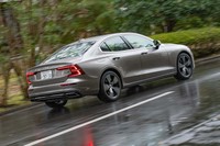 「ボルボS60」は他の「60シリーズ」や「90シリーズ」と同じモジュラープラットフォーム「SPA」を採用。軽量かつ高剛性であることが自慢だ。