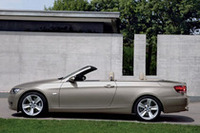 新「BMW 3シリーズ・カブリオレ」、電動ハードトップ採用の画像