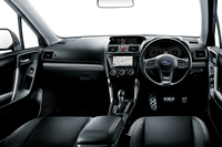 「2.0XT EyeSight」のインテリア。