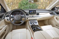 アウディA8 4.2 FSI クワトロ（4WD/8AT）／4.2 TDI クワトロ（4WD/8AT）【海外試乗記】の画像