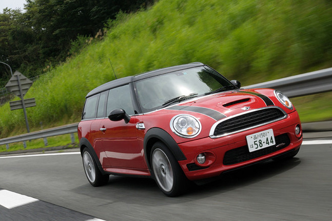 【スペック】全長×全幅×全高＝3960×1685×1445mm／ホイールベース＝2545mm／車重＝1260kg／駆動方式＝FF／1.6リッター直4DOHC16バルブ・ターボ（211ps/6000rpm、26.5kgm/1850-5600rpm）／価格＝389万円（テスト車＝493万円）