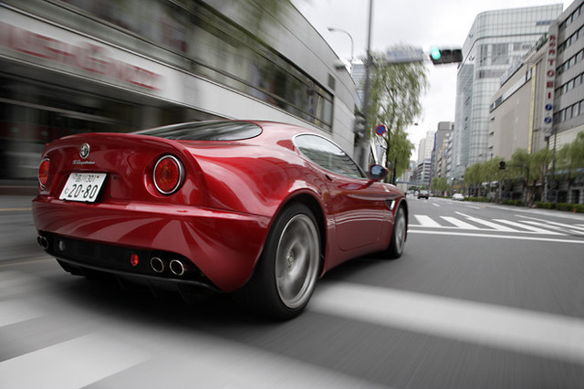 アルファ・ロメオ8Cコンペティツィオーネ（FR/6AT）【試乗記