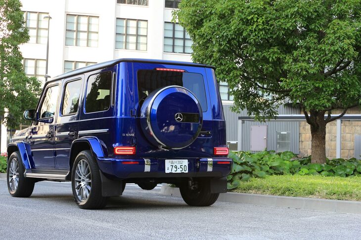 このジャンルの王道ともいえる「Gクラス」だが、編集部がある東京・恵比寿界隈では、タクシーと同等の出現頻度。正直なところ、もはや特別なクルマというイメージはない……。（写真：荒川正幸）