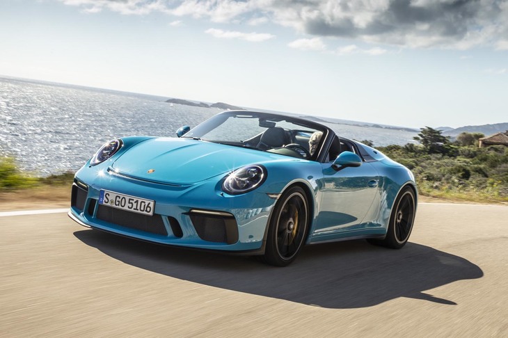 すでに入手困難といわれる、限定モデル「911スピードスター」。「911 GT3」譲りのシャシーと自然吸気エンジン、6段MTがもたらす楽しさをお伝えします。（photo：Porsche）