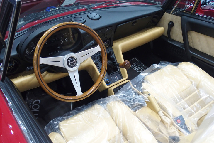 アルファ・ロメオ・スパイダー ヴェローチェ ファイナルエディション（1993年）／コレッツィオーネ