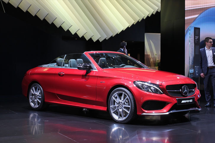 メルセデスAMG C43 4MATICカブリオレ