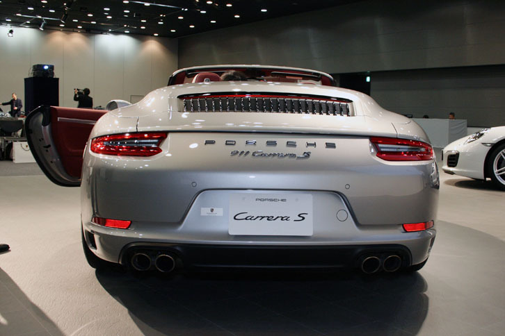 ポルシェ911カレラSカブリオレ（タイプ991 II）