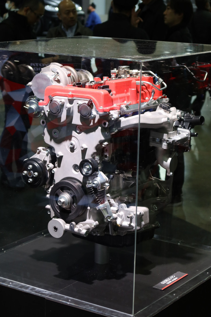 G20E型2リッター直4ターボエンジン