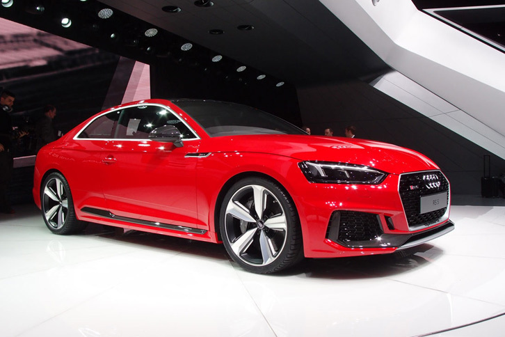 アウディRS 5クーペ