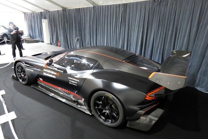 アストンマーティン ・ヴァルカン