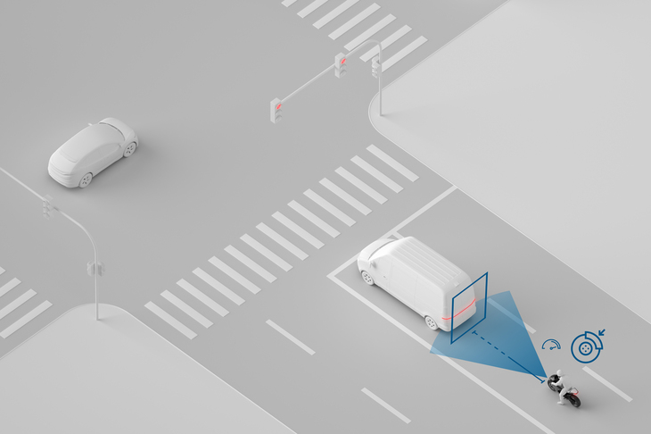 「ACC STOP＆GO」は、四輪車でいうところの全車速追従機能付きクルーズコントロールのこと。既存のシステムとは異なり、車速が低下していっても、停車に至るまでACCが作動し続ける。