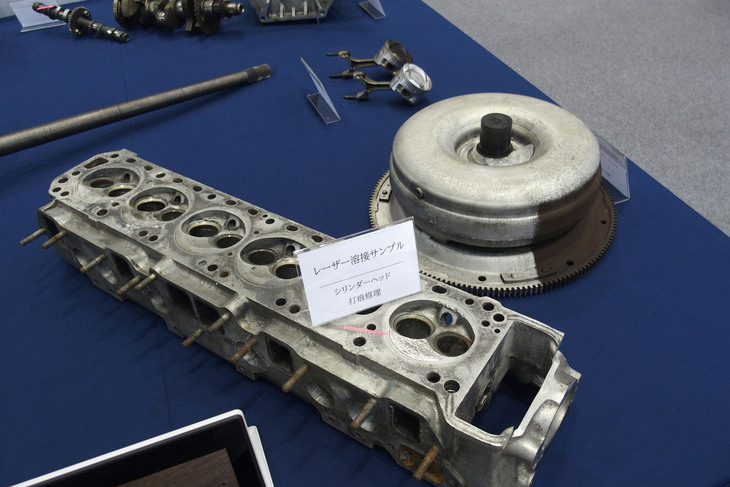 ヤナセクラシックカーセンターの展示物。