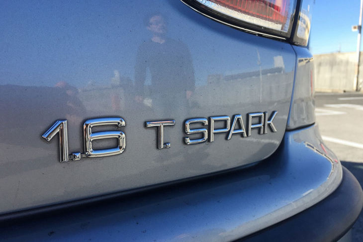 担当Kの「147」には1.6リッターのツインスパークエンジンが搭載されている。