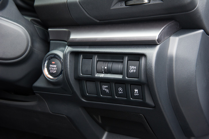 スバル・インプレッサスポーツ2.0i-L EyeSight