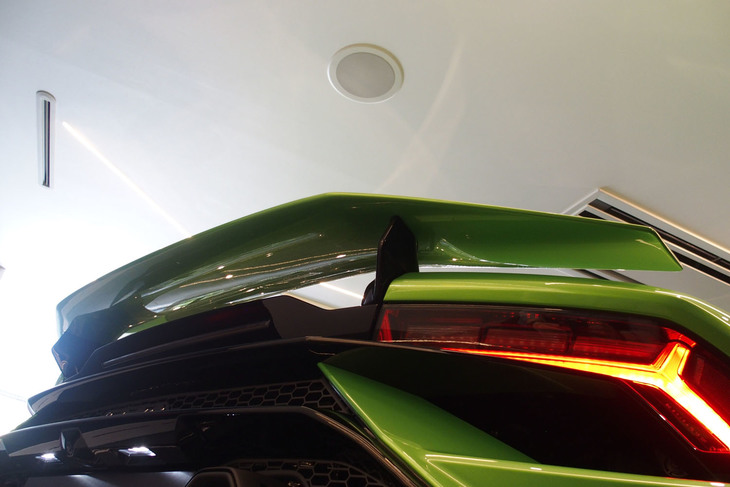 ランボルギーニ・ウラカン テクニカ（リアスポイラー）