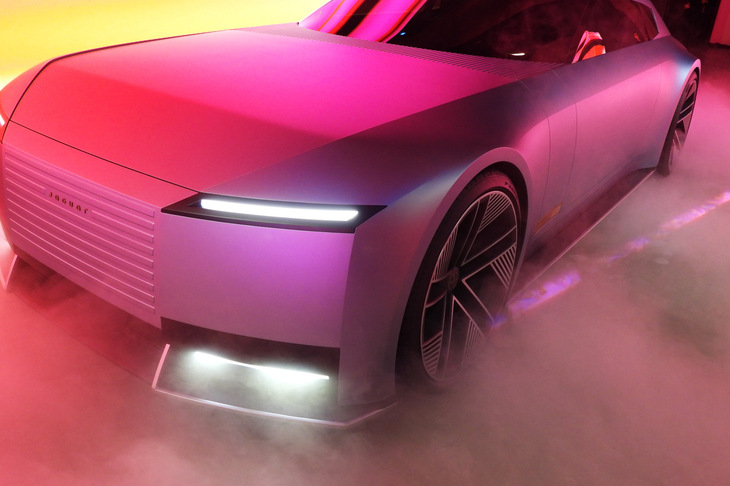 ジャガー・タイプ00