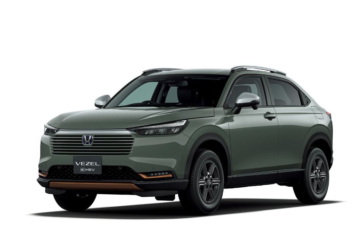 ホンダがコンパクトSUV「ヴェゼル」の改良モデルを先行公開 【ニュース