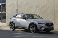 マツダCX-3ビビッドモノトーン