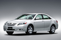 「トヨタ・カムリ」内外装のカラーを変更