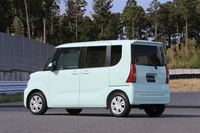 ダイハツの軽スーパーハイトワゴン「タント」。新型は4代目のモデルにあたり、パワートレインやプラットフォームなどを刷新した、次世代商品群の第1弾となる。