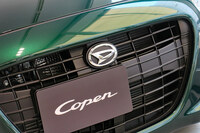 ライバルが“スポーティーな軽”から手を引いても、ひとりコツコツ「コペン」をつくり続けてきたダイハツ。その商品構成から、実用車が得意なイメージが強い彼らだが、スポーツカーにかける情熱も並々ならぬものがあると思う。