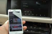 自分のスマホをBluetooth経由で「XF」のオーディオとペアリング。ユーザビリティーは上々。