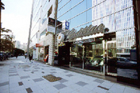 ヤナセ、東京・赤坂に「キャデラックサロン」開設の画像